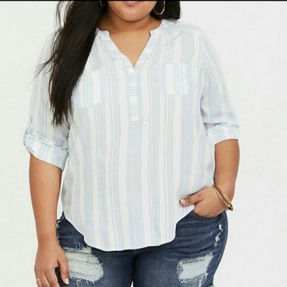 Torrid Blue&White Stripe Harper Popover Blouse Sz.4 - Picture 2 of 12